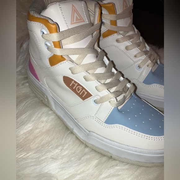 Urban Tennis Halogen by Mr Shu Ankle Boots Beige Sneakers - Picture 6 of 17